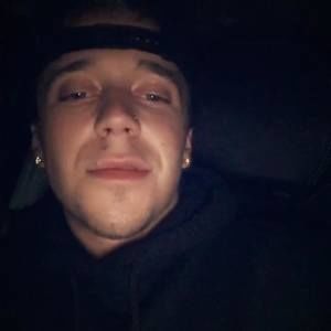 Meet your Posher, Ethan